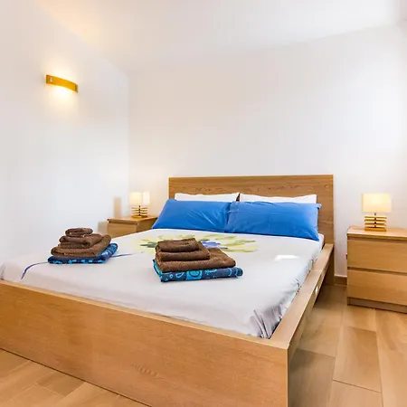 Lovely And Charming Vt With Big Terrace Holiday home *